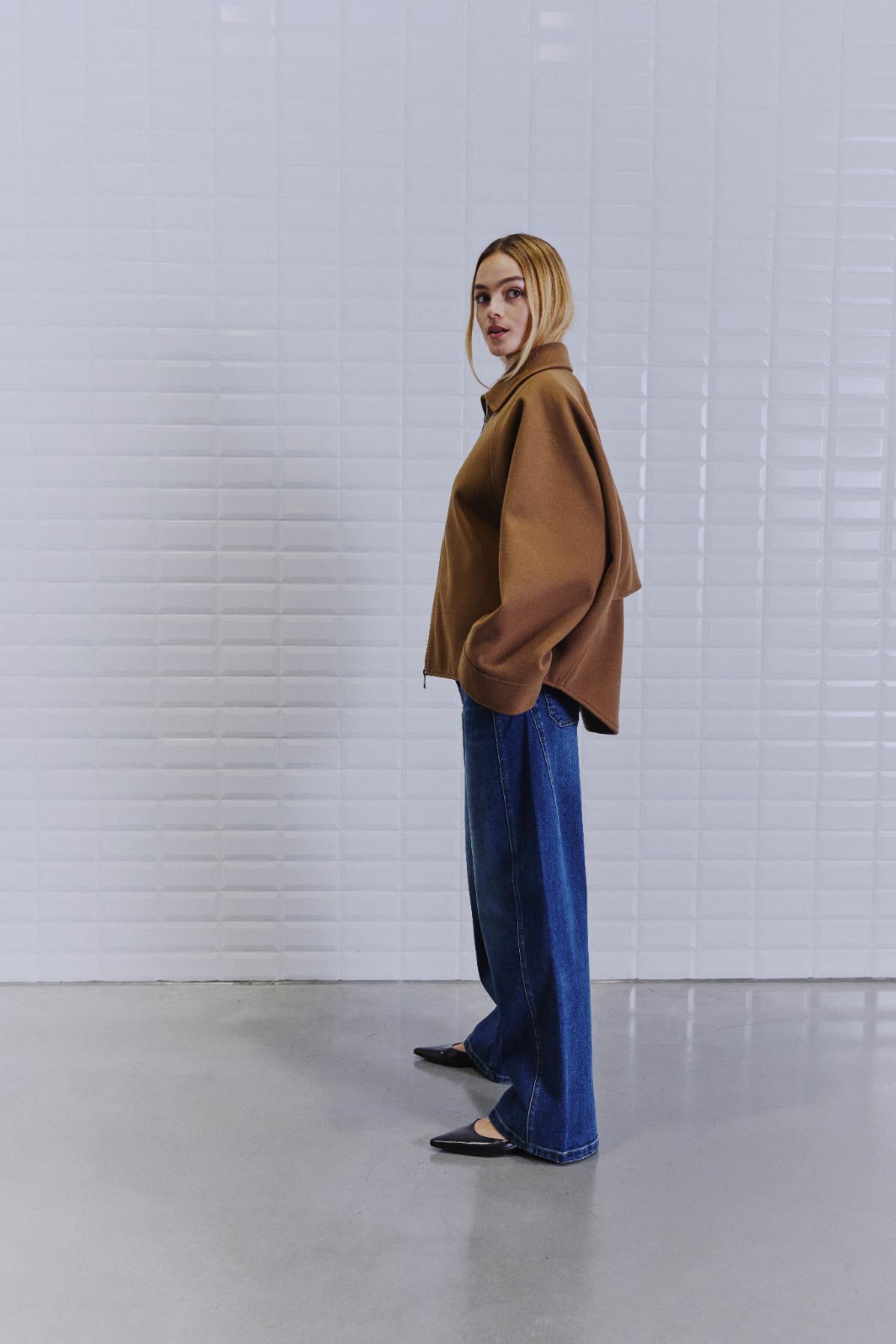 Jackie Bat Sleeve Jacket - Camel
