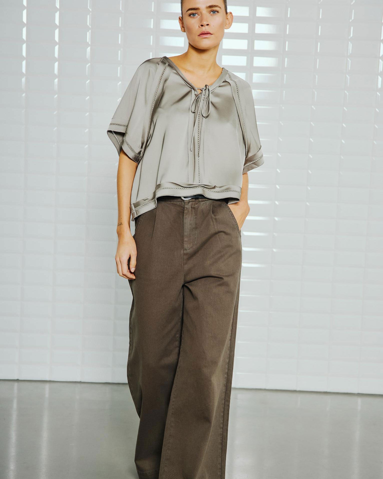 Steffi High Waist Wide Trousers - Midnight Green