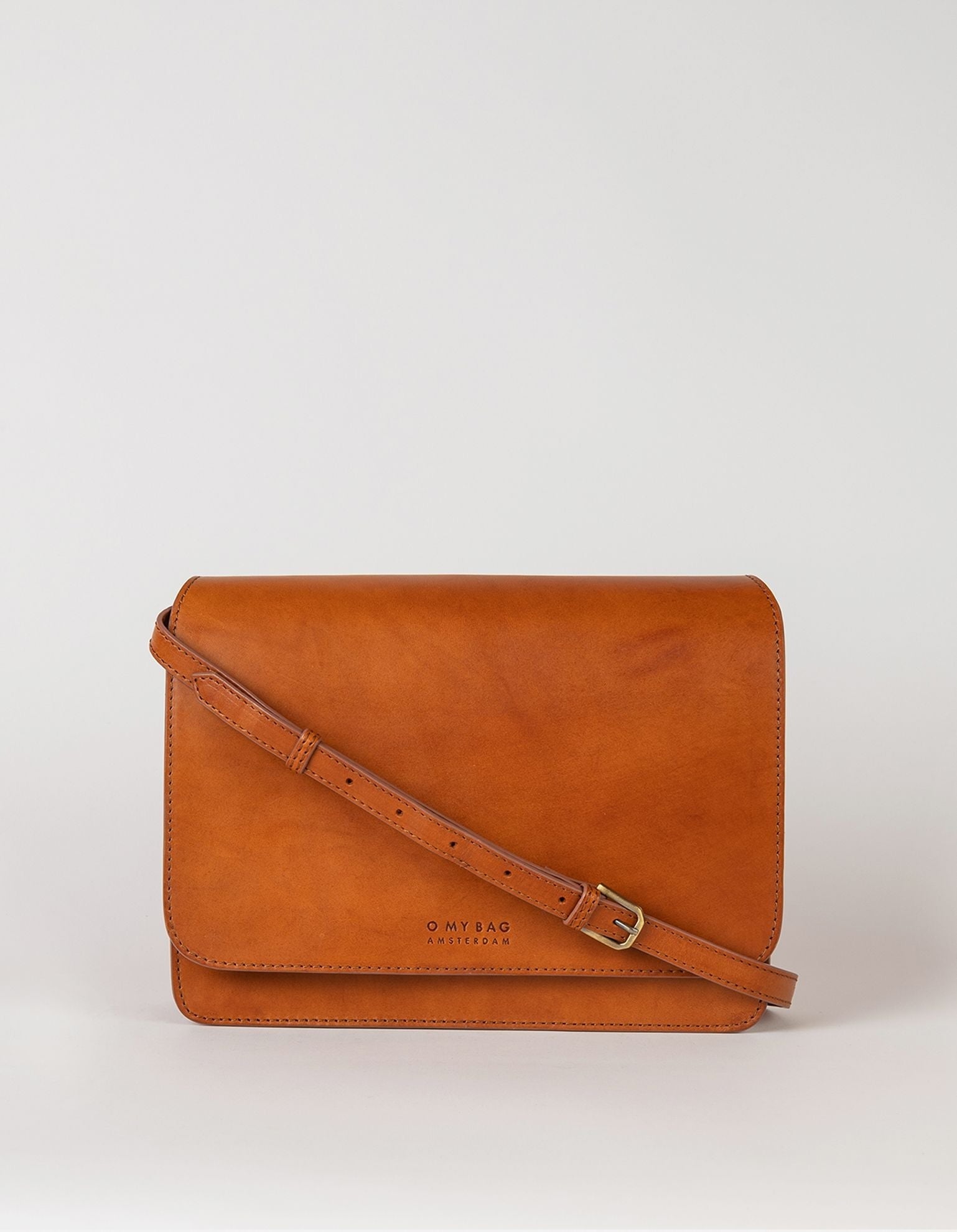 audrey_cognac_leatherstrap_front