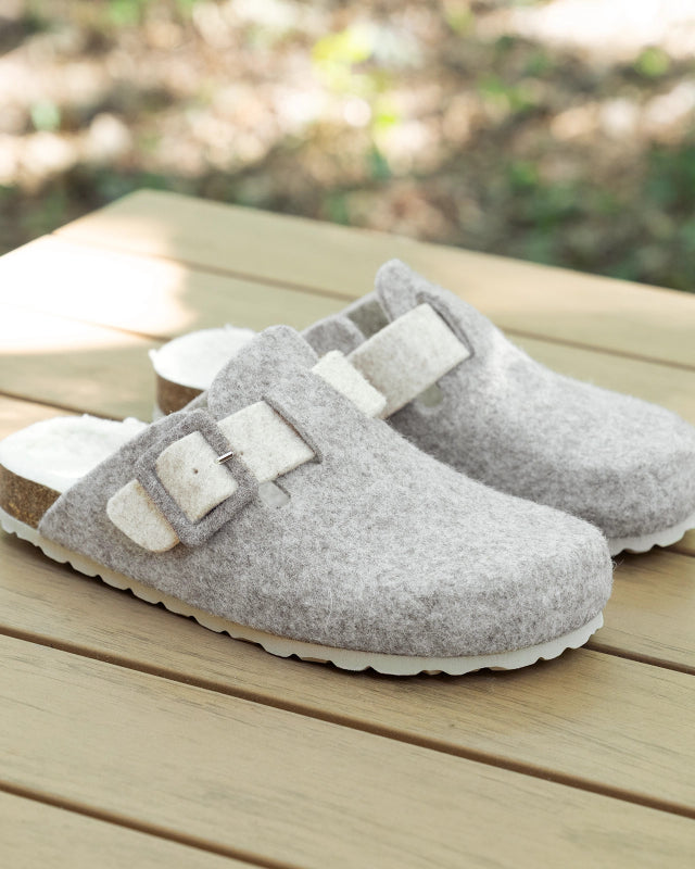 Soir & Matin Lilou wool felt clog in taupe