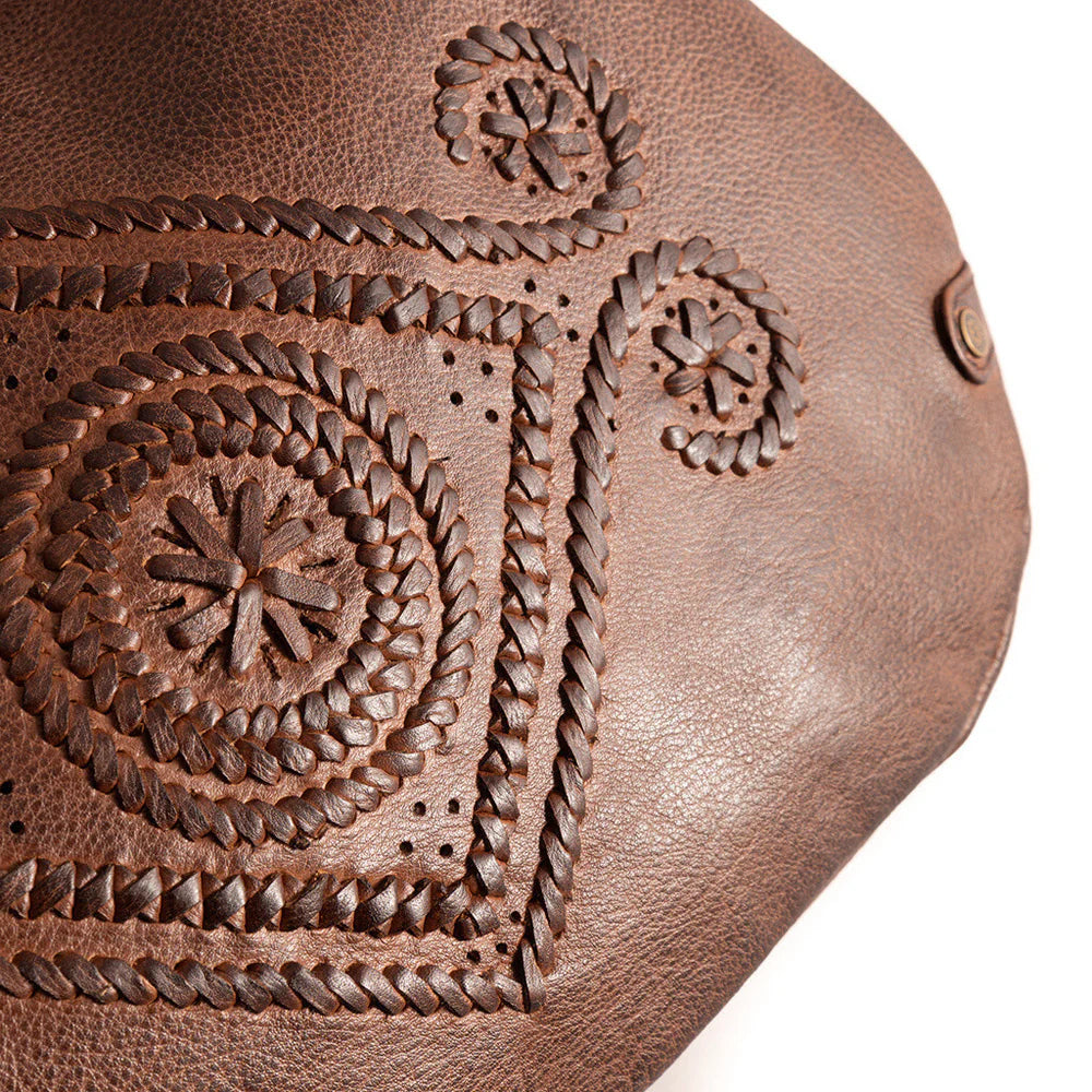 Shoulder_bag_in_leather_with_a_beautiful_bohemian_pattern-Shoulderbag_Handbag-15950-133_Brandy-2_1000x