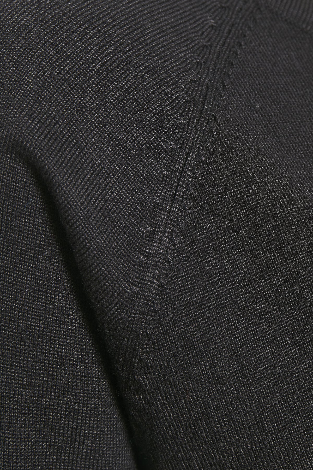 50105521_5100199_300