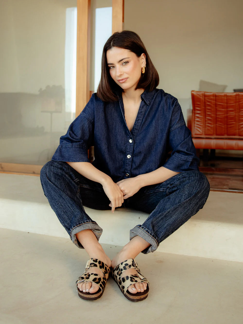 Woman wearing Honolulu Sandal