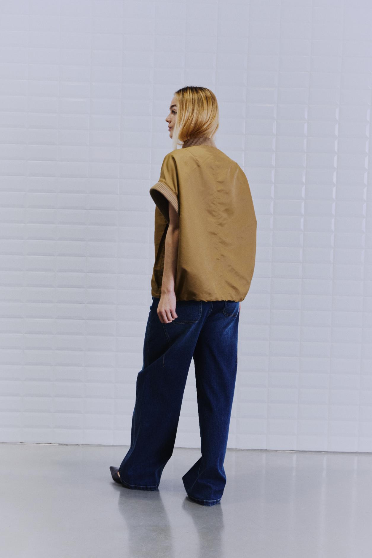 Imperial Waistcoat - Dark Camel