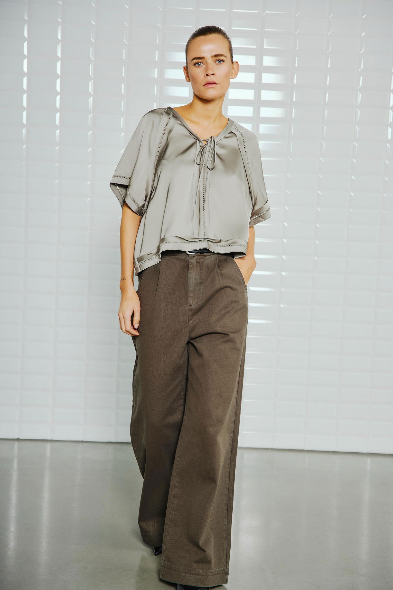 Steffi High Waist Wide Trousers - Midnight Green