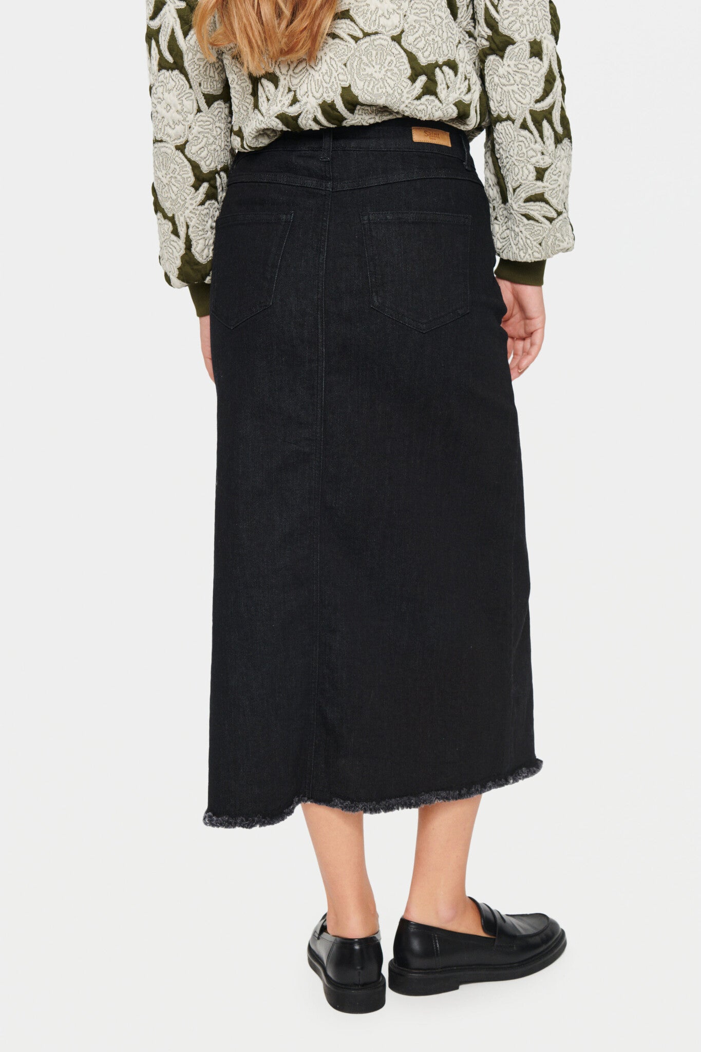 black-denim-azsasz-skirt-3