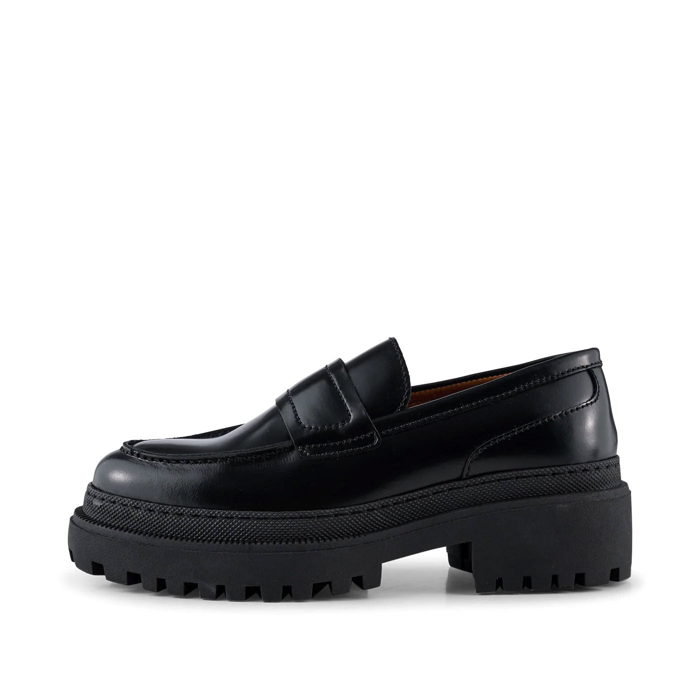 Iona_loafer_leather-Loafers-STB2070-817_BLACK_POLIDO_HIGH_SHINE_1800x1800