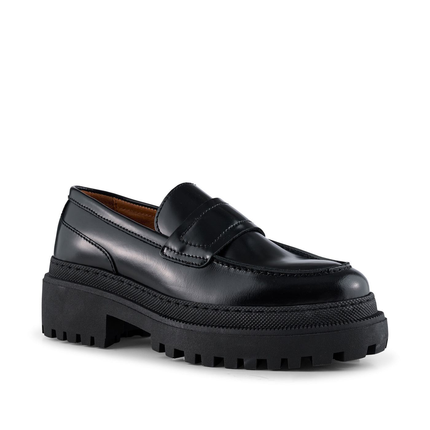 Iona_loafer_leather-Loafers-STB2070-817_BLACK_POLIDO_HIGH_SHINE-3_1800x1800