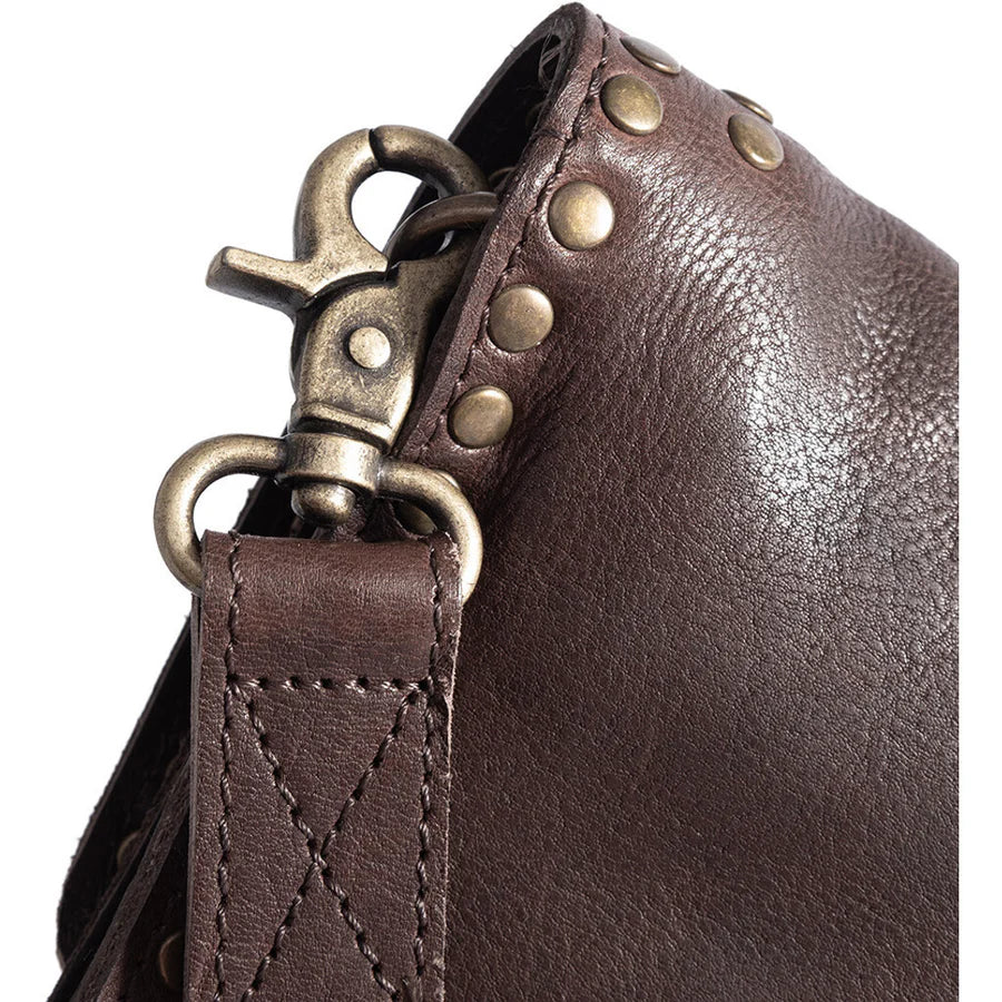 Leather_crossbody_bag_decorated_with_beautiful_rivets-Cross_over-15972-248_Vintage_Brown-4_900x