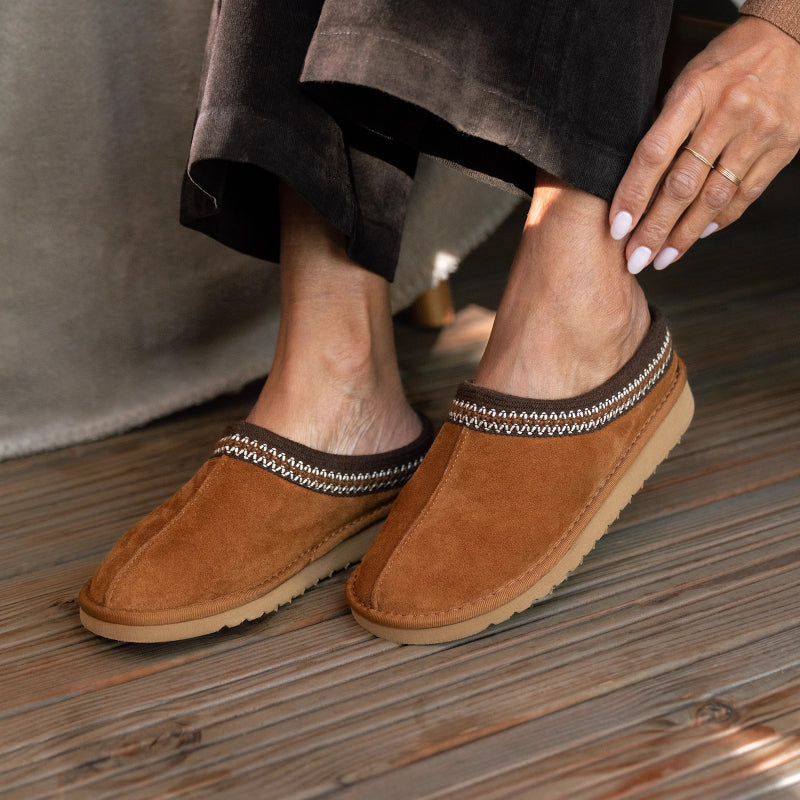 Soir & Matin Reva leather slipper in whisky