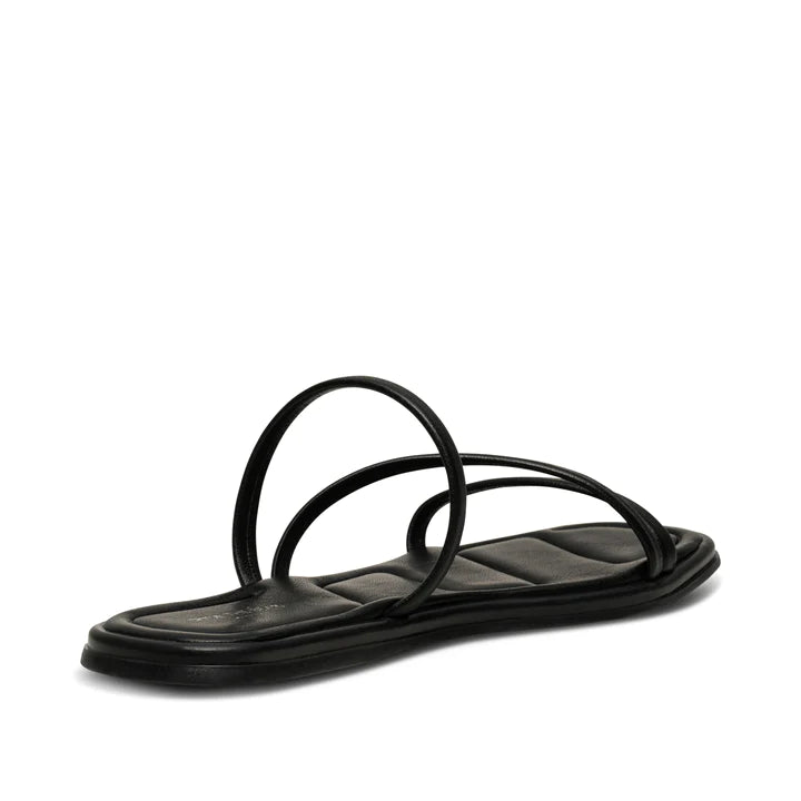 STB-SELENA_STRAP_SANDAL_L-Chelsea-STB2313-110_BLACK-2_720x