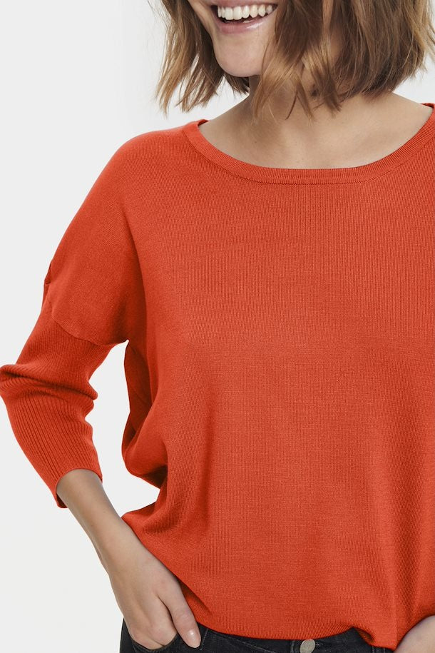 tigerlily-milasz-r-neck-pullover